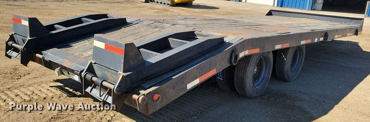image for item DN3710 1997 Eager Beaver equipment trailer