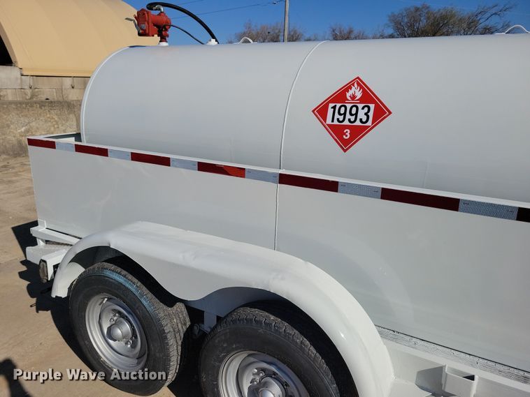 image for item DN3721 1993 Gold Star fuel trailer