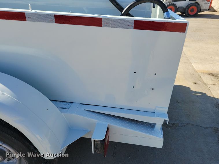 image for item DN3721 1993 Gold Star fuel trailer