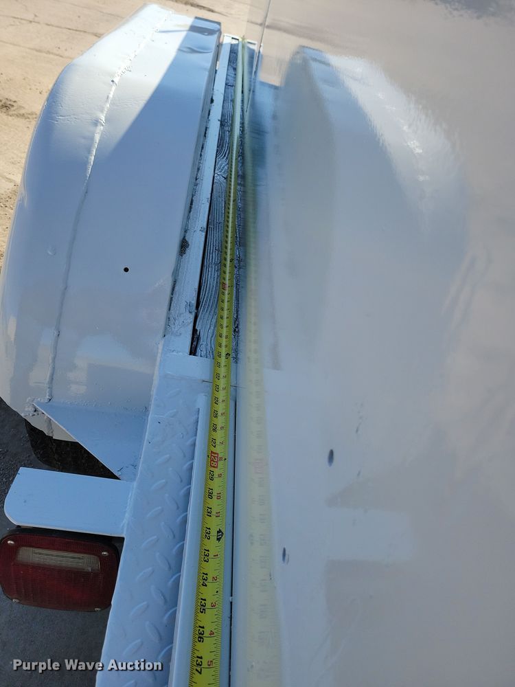 image for item DN3721 1993 Gold Star fuel trailer