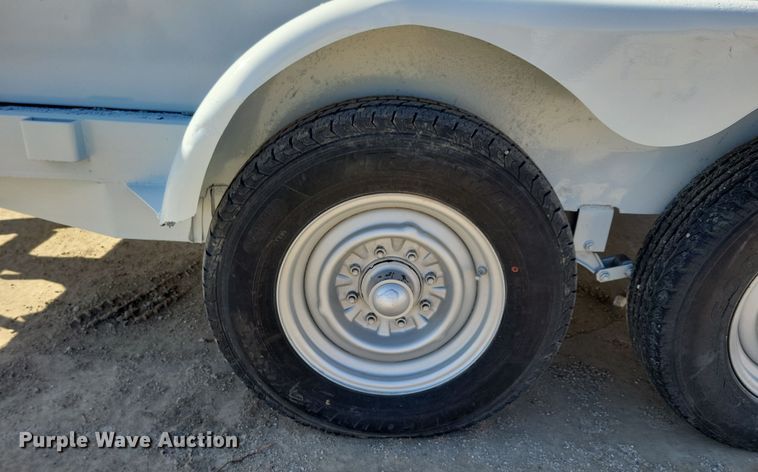 image for item DN3721 1993 Gold Star fuel trailer