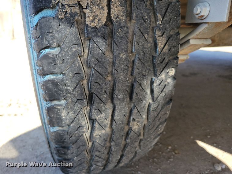 image for item DN3721 1993 Gold Star fuel trailer