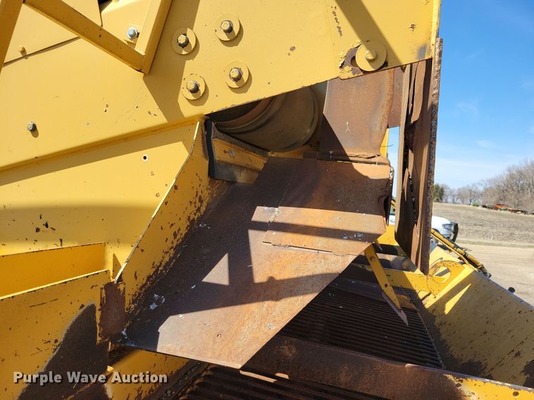 image for item DN3722 Rosco SPRHH chip spreader