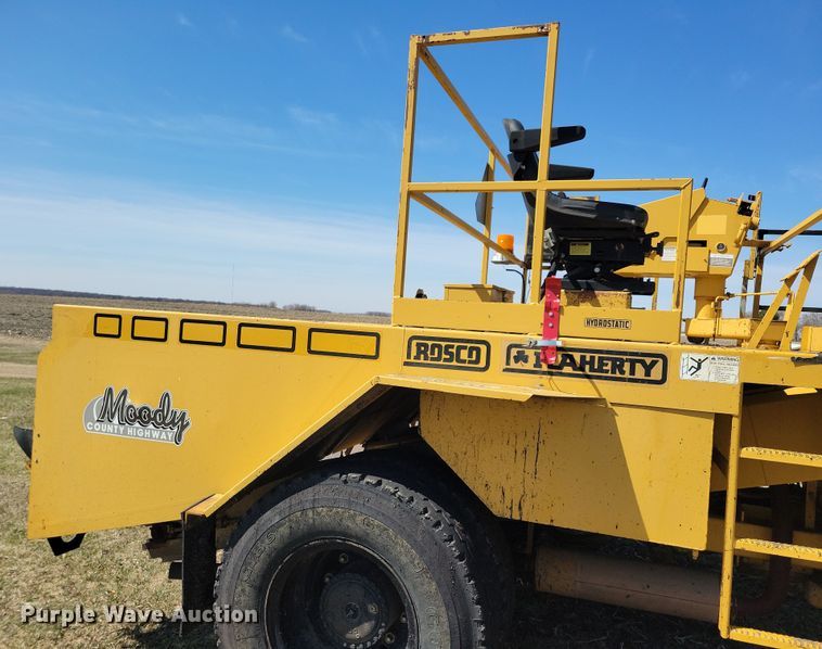 image for item DN3722 Rosco SPRHH chip spreader