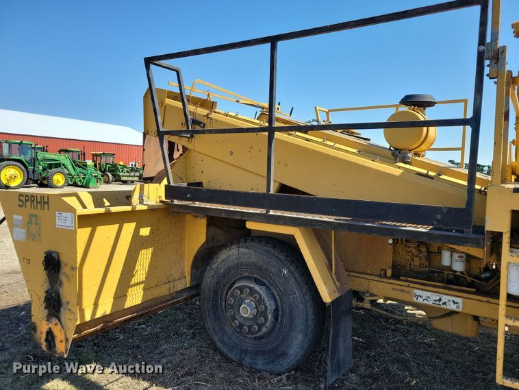 image for item DN3722 Rosco SPRHH chip spreader