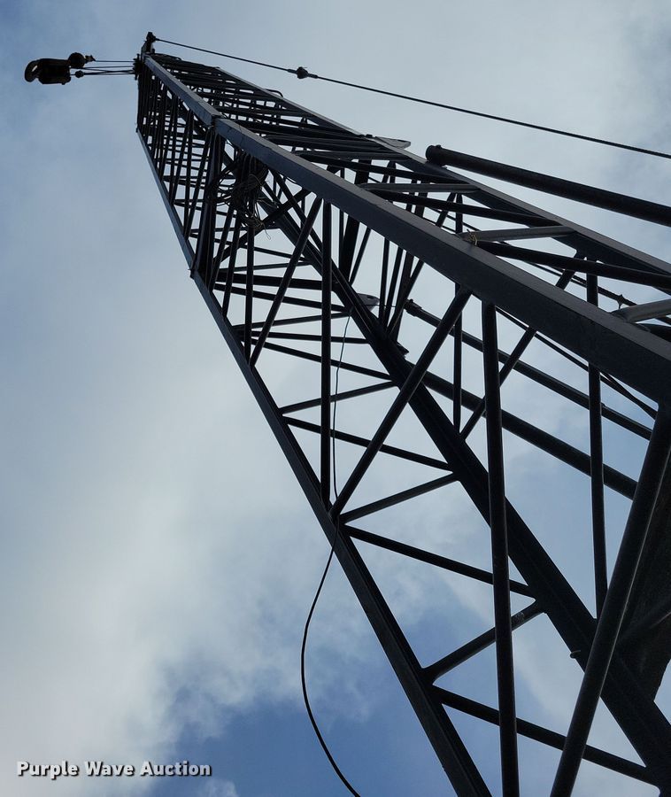 image for item DN3723 1969 American 4250 crane