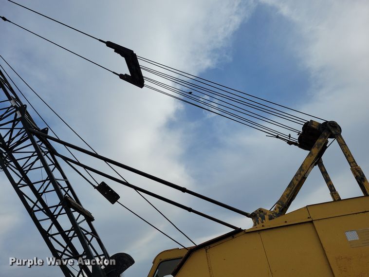 image for item DN3723 1969 American 4250 crane