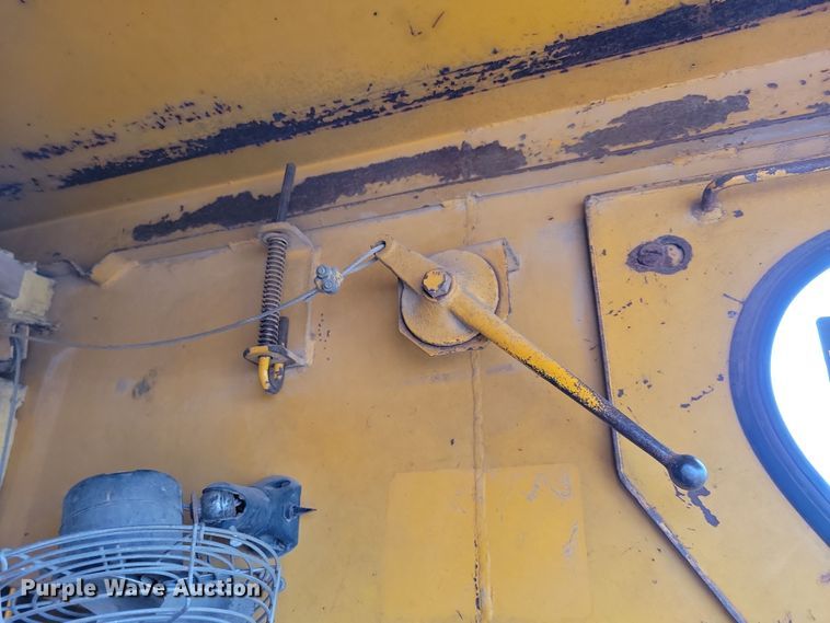 image for item DN3723 1969 American 4250 crane