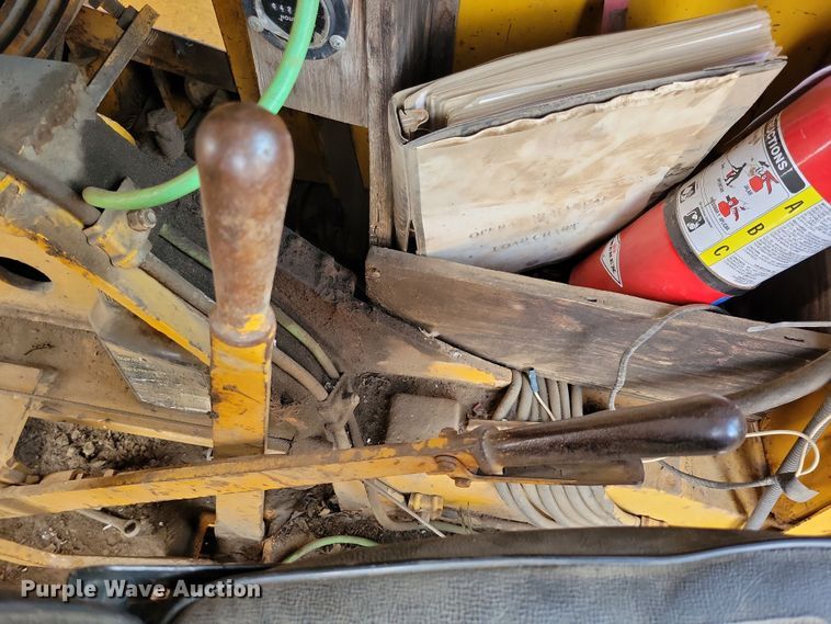 image for item DN3723 1969 American 4250 crane