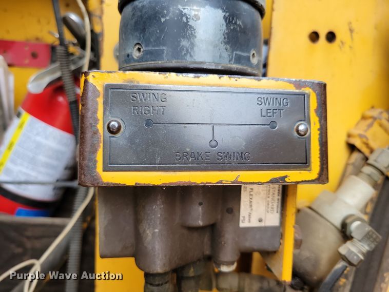 image for item DN3723 1969 American 4250 crane