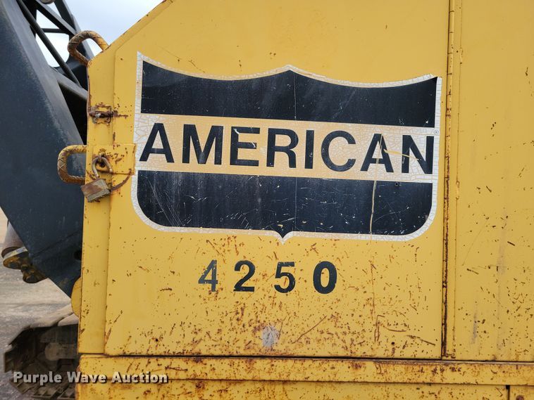 image for item DN3723 1969 American 4250 crane