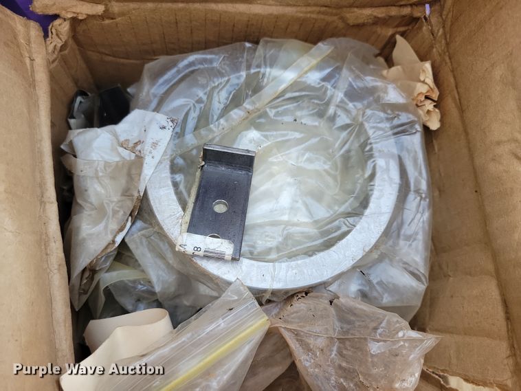 image for item DN3723 1969 American 4250 crane