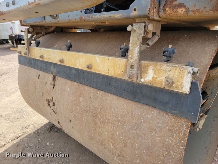 image for item DN3724 2014 Atlas Copco Dynapac CC1300 double drum roller