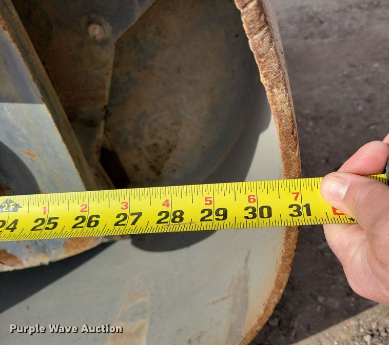 image for item DN3724 2014 Atlas Copco Dynapac CC1300 double drum roller