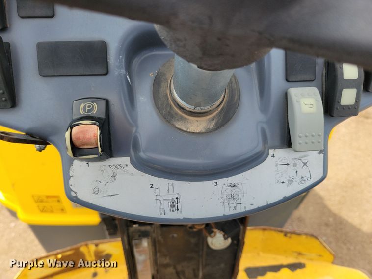 image for item DN3724 2014 Atlas Copco Dynapac CC1300 double drum roller