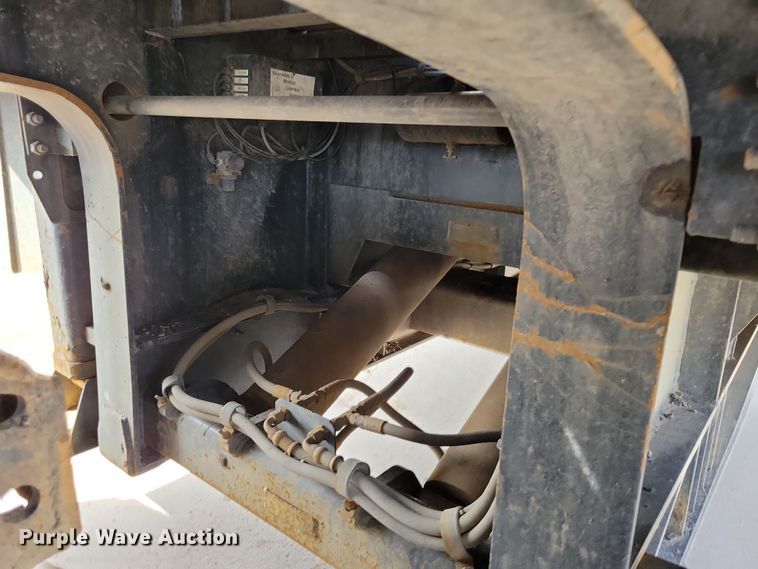 image for item DN3725 2014 Talbert 5048TA tilt deck equipment trailer