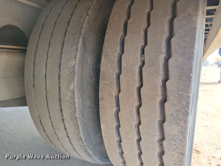 image for item DN3725 2014 Talbert 5048TA tilt deck equipment trailer