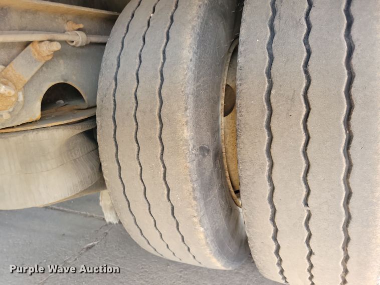 image for item DN3725 2014 Talbert 5048TA tilt deck equipment trailer