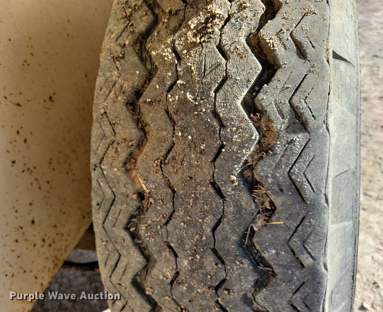 image for item DN3727 Finn T90 hydroseeder