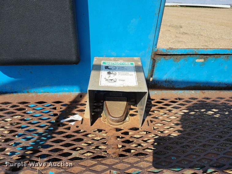 image for item DN3728 2008 Genie S-85 boom lift