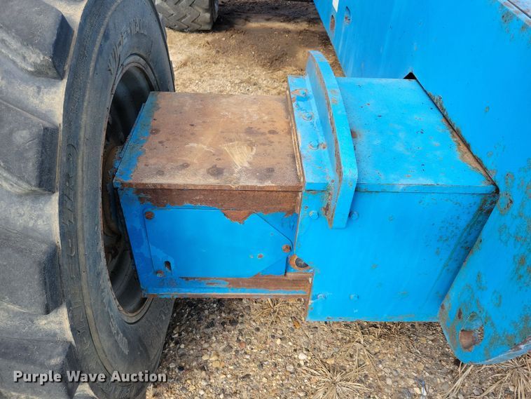 image for item DN3728 2008 Genie S-85 boom lift