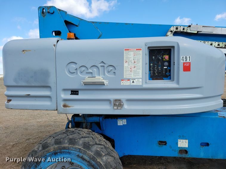 image for item DN3728 2008 Genie S-85 boom lift