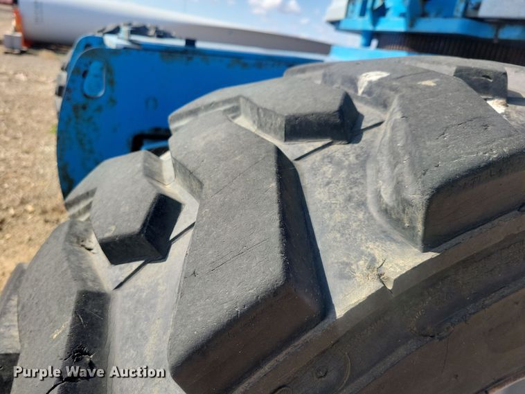 image for item DN3728 2008 Genie S-85 boom lift