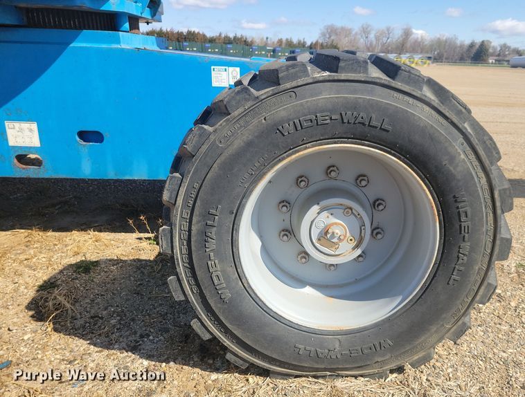 image for item DN3728 2008 Genie S-85 boom lift