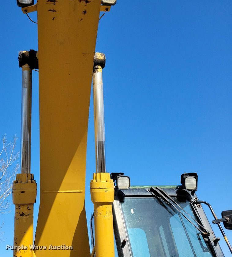 image for item DN3731 1999 Caterpillar 325BL excavator