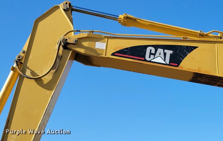 image for item DN3731 1999 Caterpillar 325BL excavator