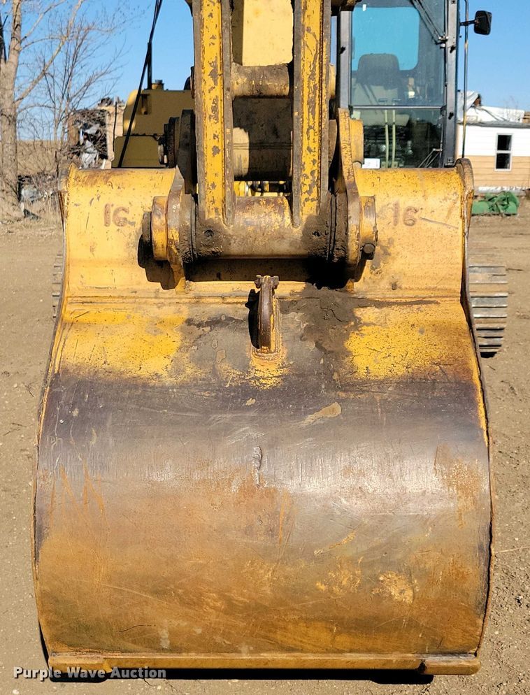 image for item DN3731 1999 Caterpillar 325BL excavator