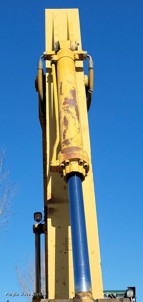 image for item DN3731 1999 Caterpillar 325BL excavator