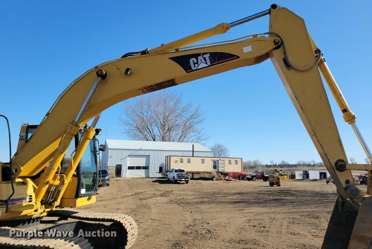 image for item DN3731 1999 Caterpillar 325BL excavator