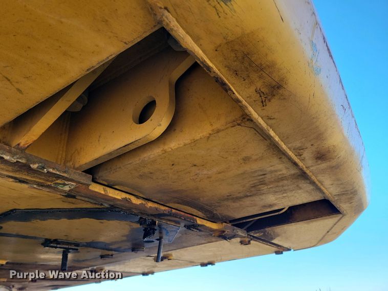 image for item DN3731 1999 Caterpillar 325BL excavator