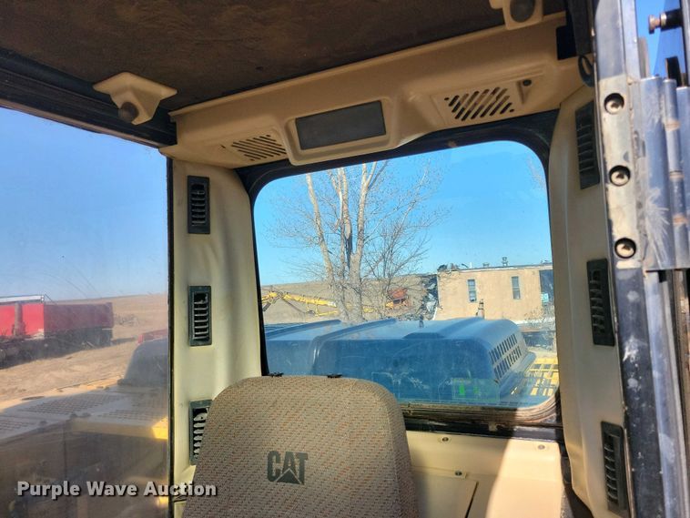 image for item DN3731 1999 Caterpillar 325BL excavator