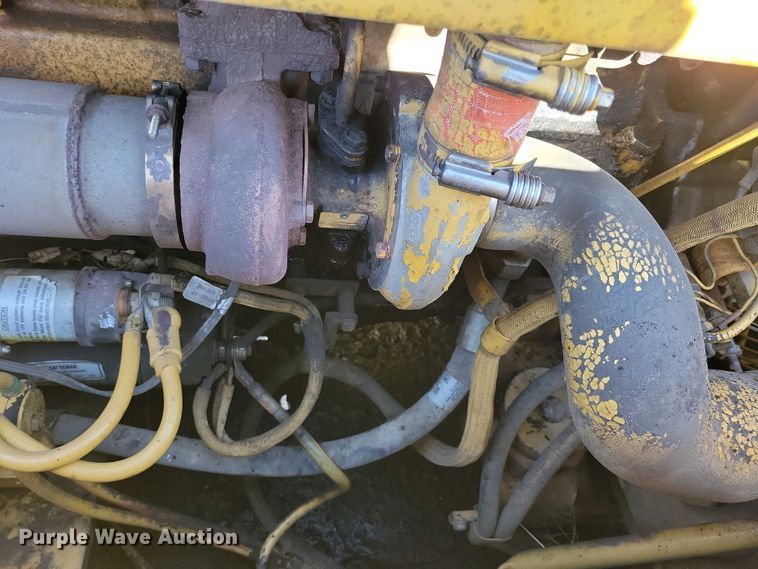 image for item DN3731 1999 Caterpillar 325BL excavator