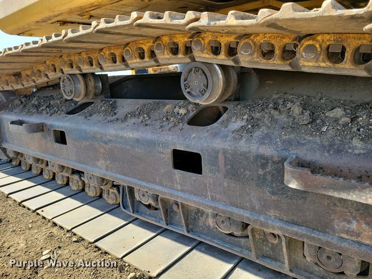 image for item DN3731 1999 Caterpillar 325BL excavator