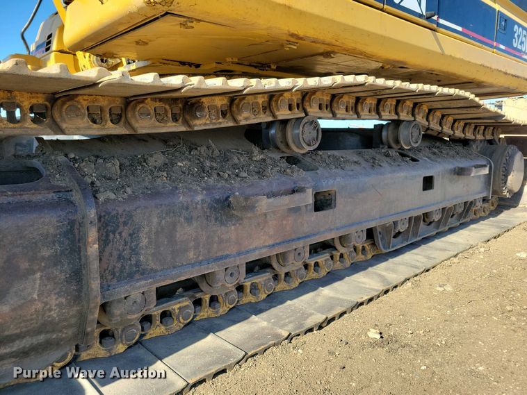 image for item DN3731 1999 Caterpillar 325BL excavator