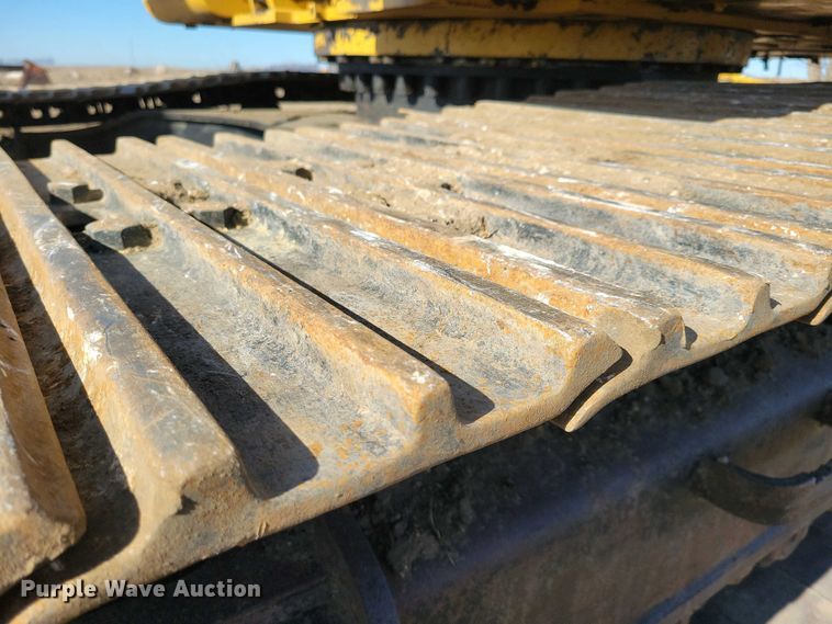 image for item DN3731 1999 Caterpillar 325BL excavator