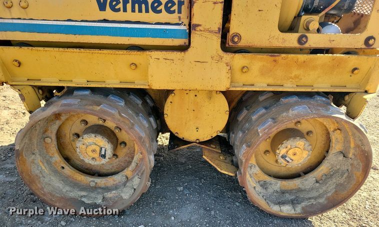 image for item DN3732 1991 Vermeer TC23-33 trench compactor