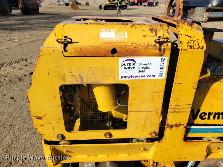 image for item DN3732 1991 Vermeer TC23-33 trench compactor