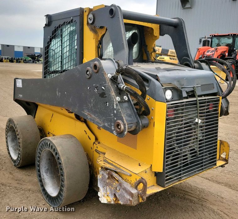 image for item DN3738 2023 John Deere 320G skid steer loader