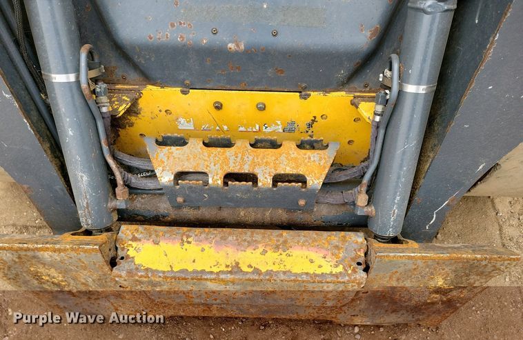 image for item DN3738 2023 John Deere 320G skid steer loader
