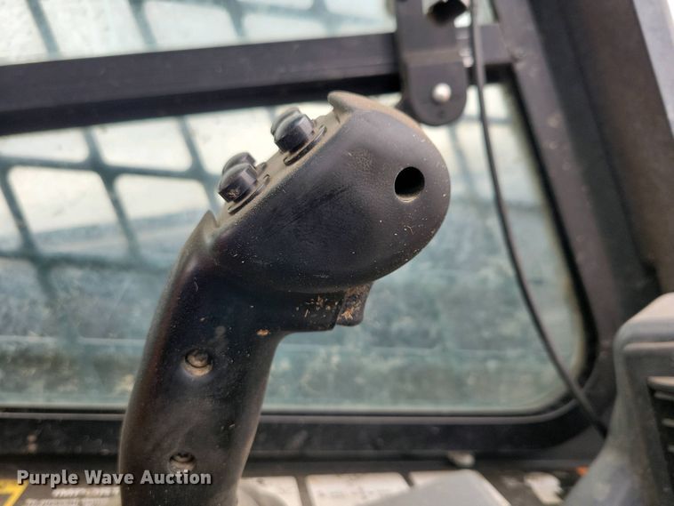 image for item DN3738 2023 John Deere 320G skid steer loader