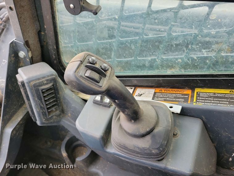 image for item DN3738 2023 John Deere 320G skid steer loader