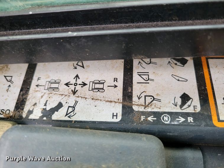 image for item DN3738 2023 John Deere 320G skid steer loader