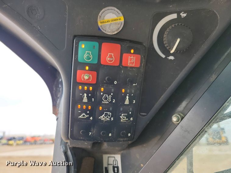 image for item DN3738 2023 John Deere 320G skid steer loader