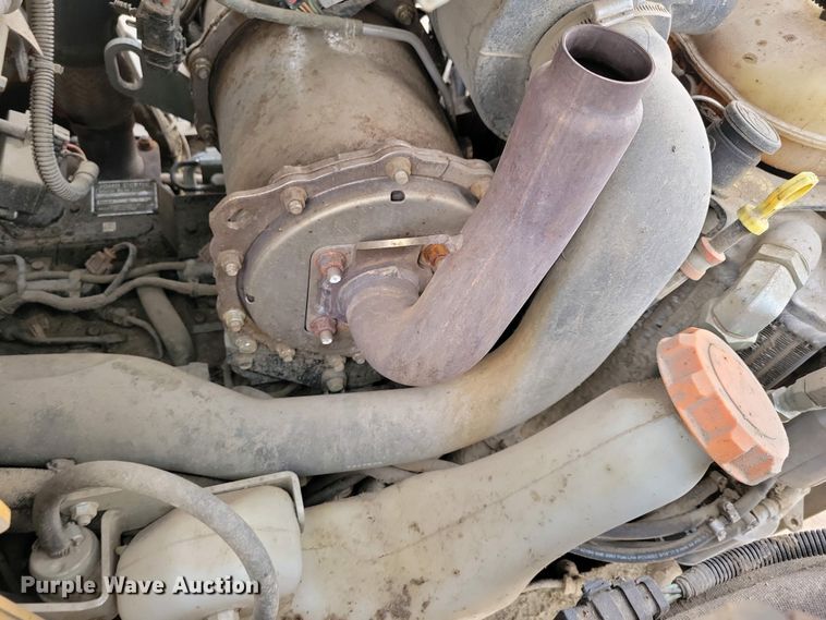 image for item DN3738 2023 John Deere 320G skid steer loader