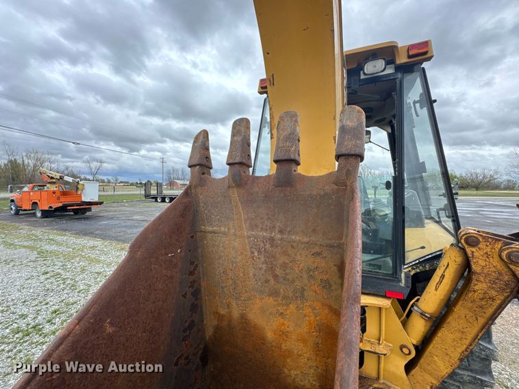 image for item DO0742 2000 Caterpillar 416C backhoe