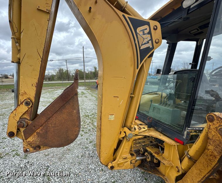 image for item DO0742 2000 Caterpillar 416C backhoe
